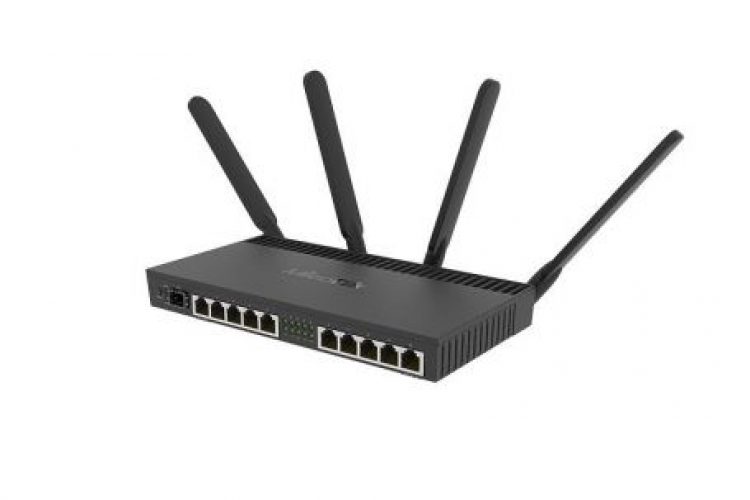 rb4011igs5hacq2hnd-in RB4011